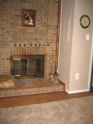 New edging and newly painted trim.  Doesn't it frame the room nicely!