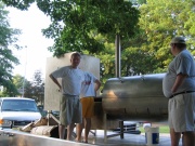 2005_pig_roast_IMG_0527.JPG